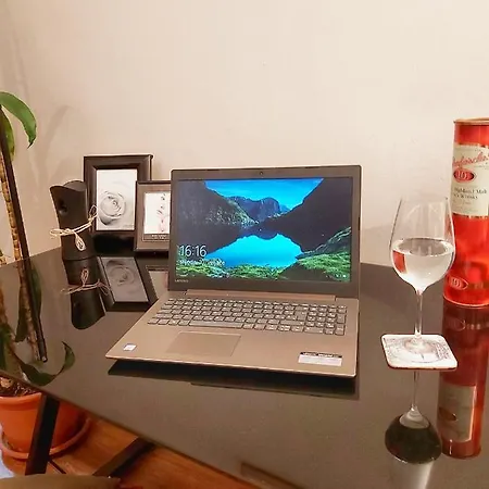 Under The Sky Lejlighed *